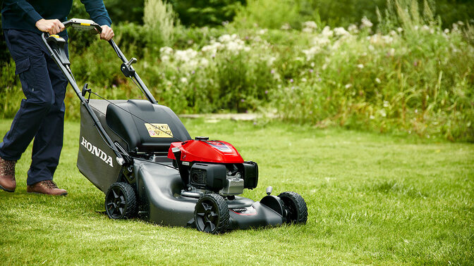 5f1b33324a4e83278f273e385524cb95a54d6199_MP_0046535_dj_coverbild_honda_hrn_536c_vy Honda Benzin Rasenmäher HRN 536C VY